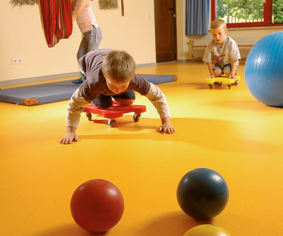 plancher-podlaha-do-detskeho-pokoje-purline-artist